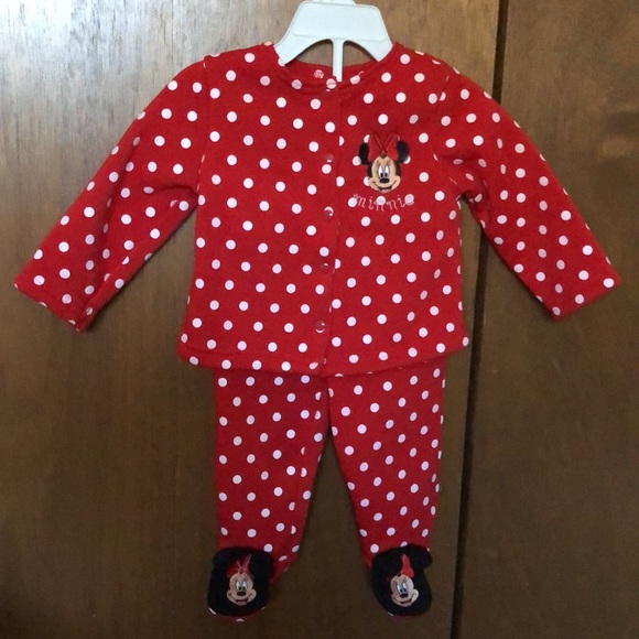 *WORN ONCE* IT DOES HAVE MINOR LINT ON IT! BABY GIRL 2 PIECE OUTFIT SIZE 3-6! - Picture 2 of 5